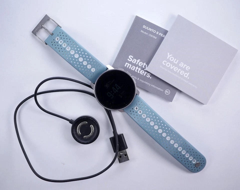 Reloj GPS Suunto 9 Peak Moss Gris y 2 Bandas Extra Poco Uso Foto 4 de 4