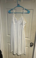 Vintage Vanity Fair White Lace Trim Antron III Nylon Full Slip Size 36 L