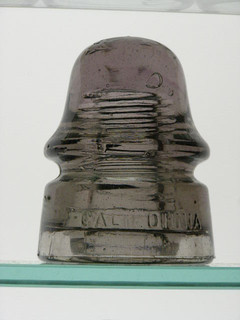 CD 161 [20] California purple glass "signal" insulator dot on dome smooth base