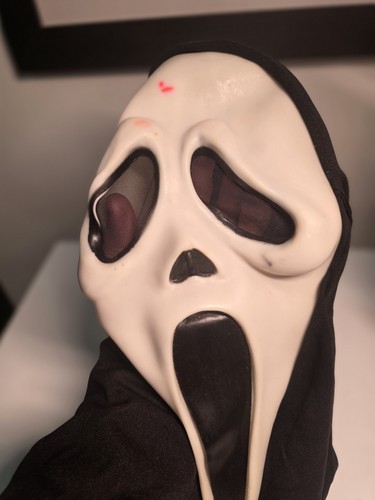 Vintage 90s Ghost Face Mask Scream Fun World Glow Easter Unlimited  - Picture 14 of 24