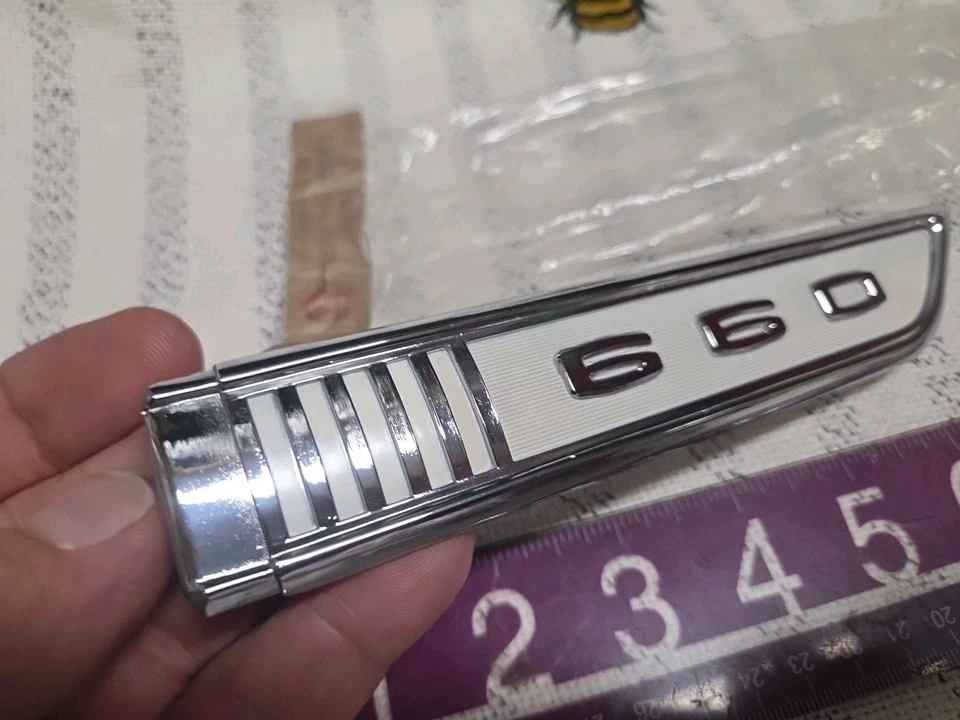 AMC NOS AMERICAN MOTORS 1964 RAMBLER MODELO 15 16 18 660 BISEL LATERAL DERECHO 4481032 Foto 3 de 4