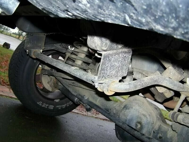 [SR] Barra estabilizadora delantera soportes de caída 67-87 Chevy GMC C10 C20 Jimmy K15 K25 K30 K35 Foto 4 de 4