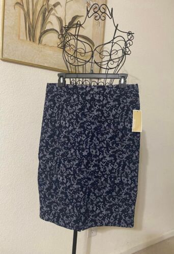 Michael Kors Women's Pencil Skirt True Navy Basics Size M - NWT