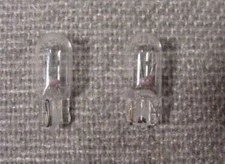 Lionel 161-300 WEDGE Lamps, Bulbs MPC LTI Locos & BW caboose (2pcs) 14 Volt