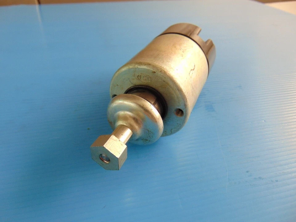 Solenoide de arranque para Nissan DATSUN 1200 DATSUN 410 DATSUN 510 DATSUN 520 Foto 4 de 4