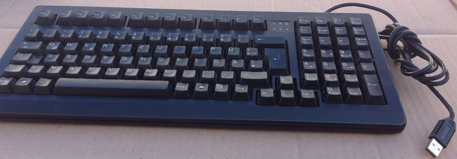 https://i.ebayimg.com/images/g/PHYAAOSwv9FXgd5X/s-l1600.jpg