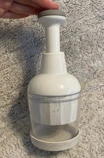 Pampered Chef Food Chopper Manual Push #2585