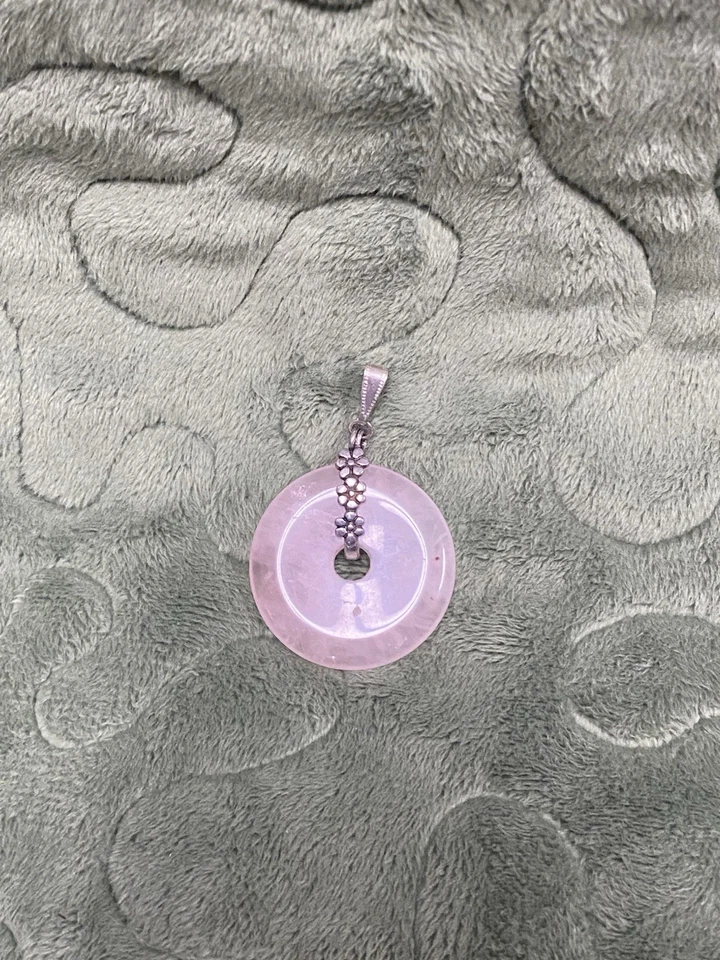 "Colgante donut de piedras preciosas de cuarzo rosa con flores de plata de ley, 925, 1 3/8""" Foto 2 de 4