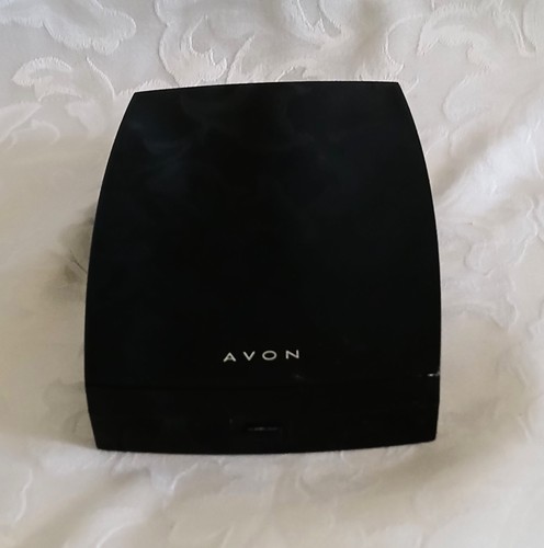 Avon All Over Color Makeup Palette - Picture 2 of 3
