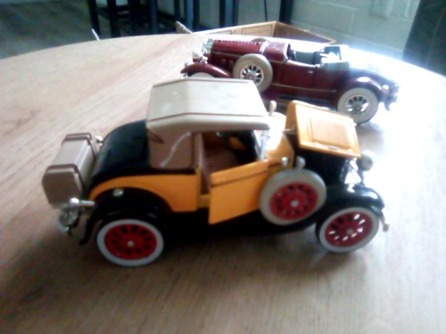 National Motor Museum Mint 1929 Ford Model 68-A Cabriolet~1930 Packard 1:32 - Picture 3 of 7