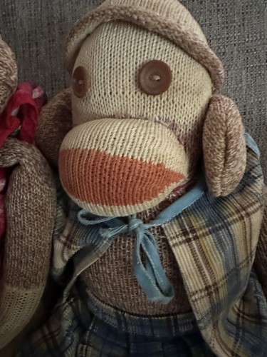 60er Jahre rote Fersensocken Affe Paar Set Handarbeit passende Outfits Junge Mädchen - Bild 6 von 7