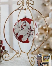 Pier 1 Imports Gold Tone Support Single Ornament Holder Display Stand New