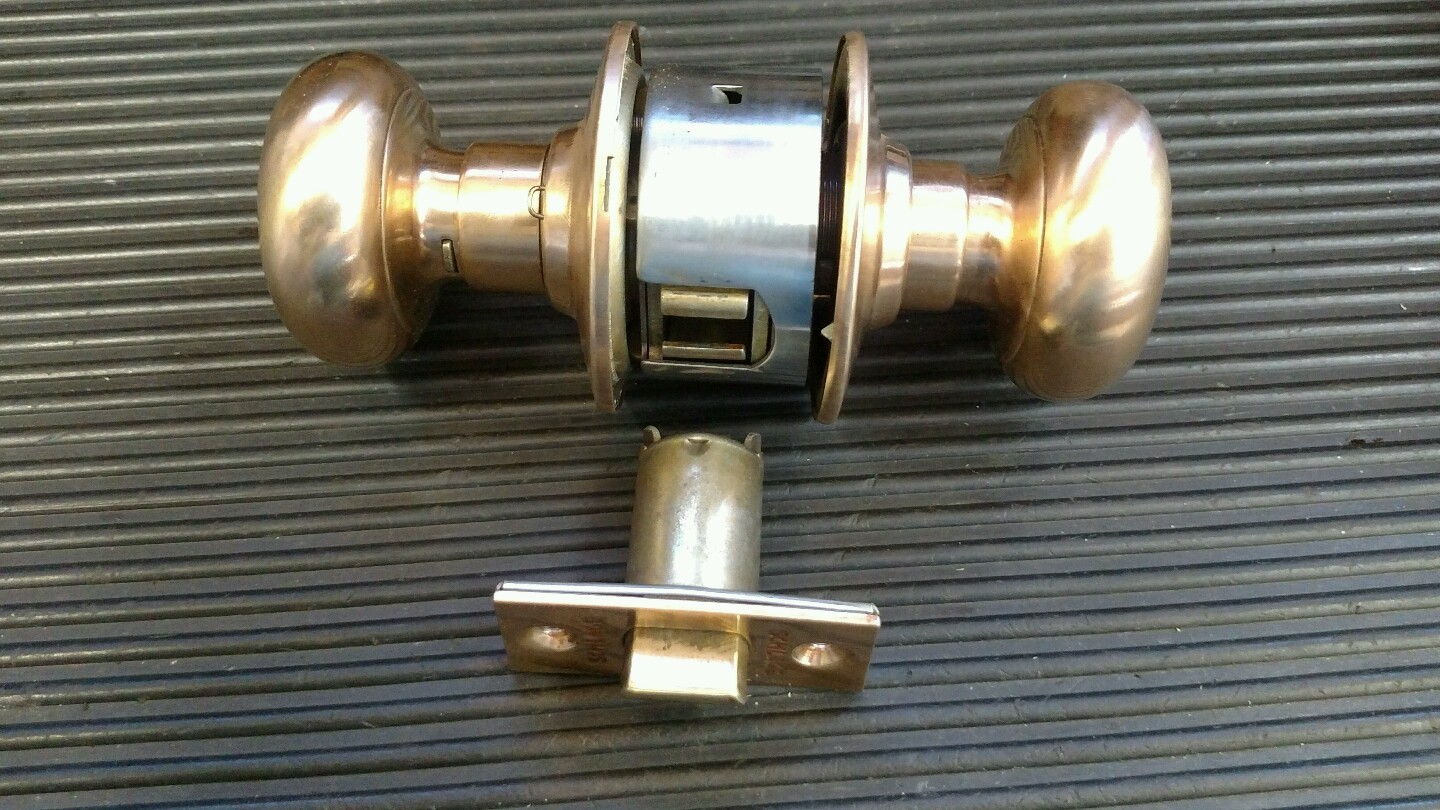 Picture 1 of 2