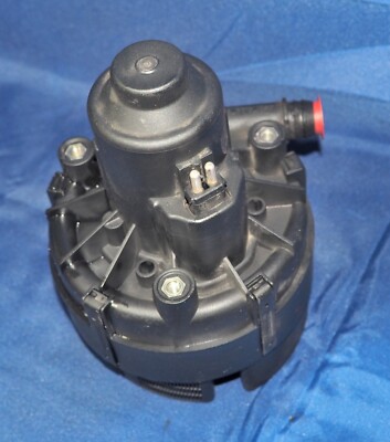 2001-2017 Mercedes C CL CLK CLS E S SL SLK Sekundärluft-Einspritzpumpe OEM