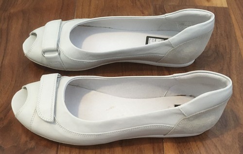 WOMENS BERTIE PEEP TOE LEATHER STONE CREAM SHOES SIZE UK 5 EU 38 HARDLY USED CND - Picture 4 of 6