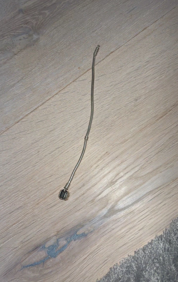 silbernes Pandora Armband 