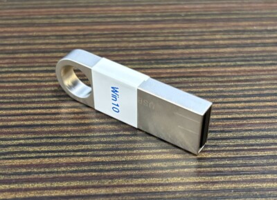 Windows 10 version 22H2 Bootable USB Flash Drive (32Bit/64bit UEFI)