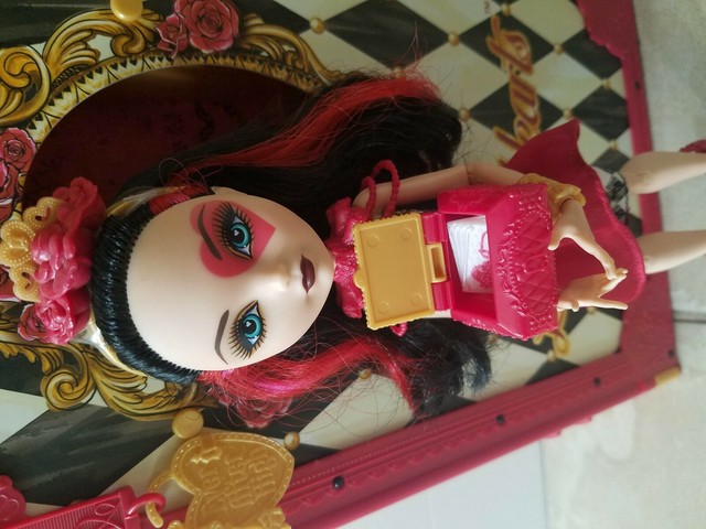 Ever After High Spring Unsprung Lizzie Hearts Set | eBay