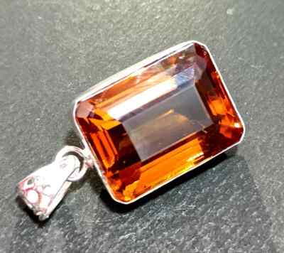 Certified 82.0 Ct Natural Zultanite 7 Color Emerald Pendant 925 Silver Gemstone