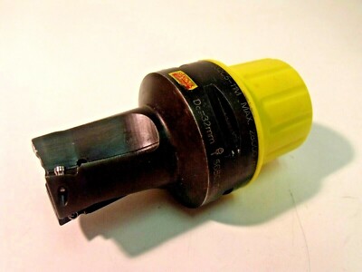 New Sandvik Coromant R390-032C5-11M Square Shoulder Milling Cutter:  ɸ32mm Cut