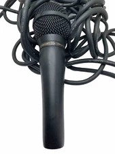 Sam Ash Music 70th Anniv CAD Professional Dynamic Cardioid Microphone SA-70 