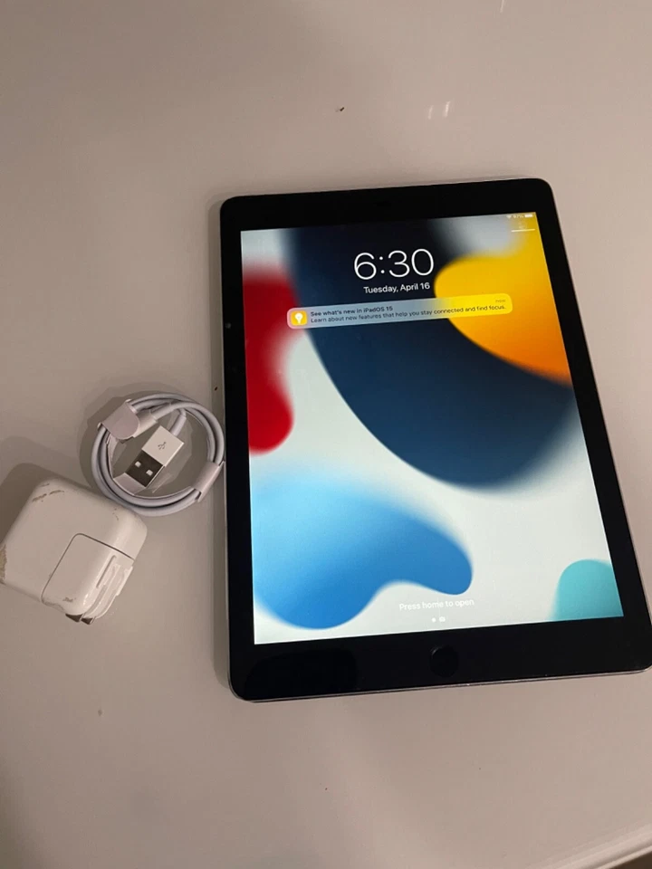 iPad Air 2 32 GB Wifi-Only Space-Grey Very Good Condition - Image 3 of 4