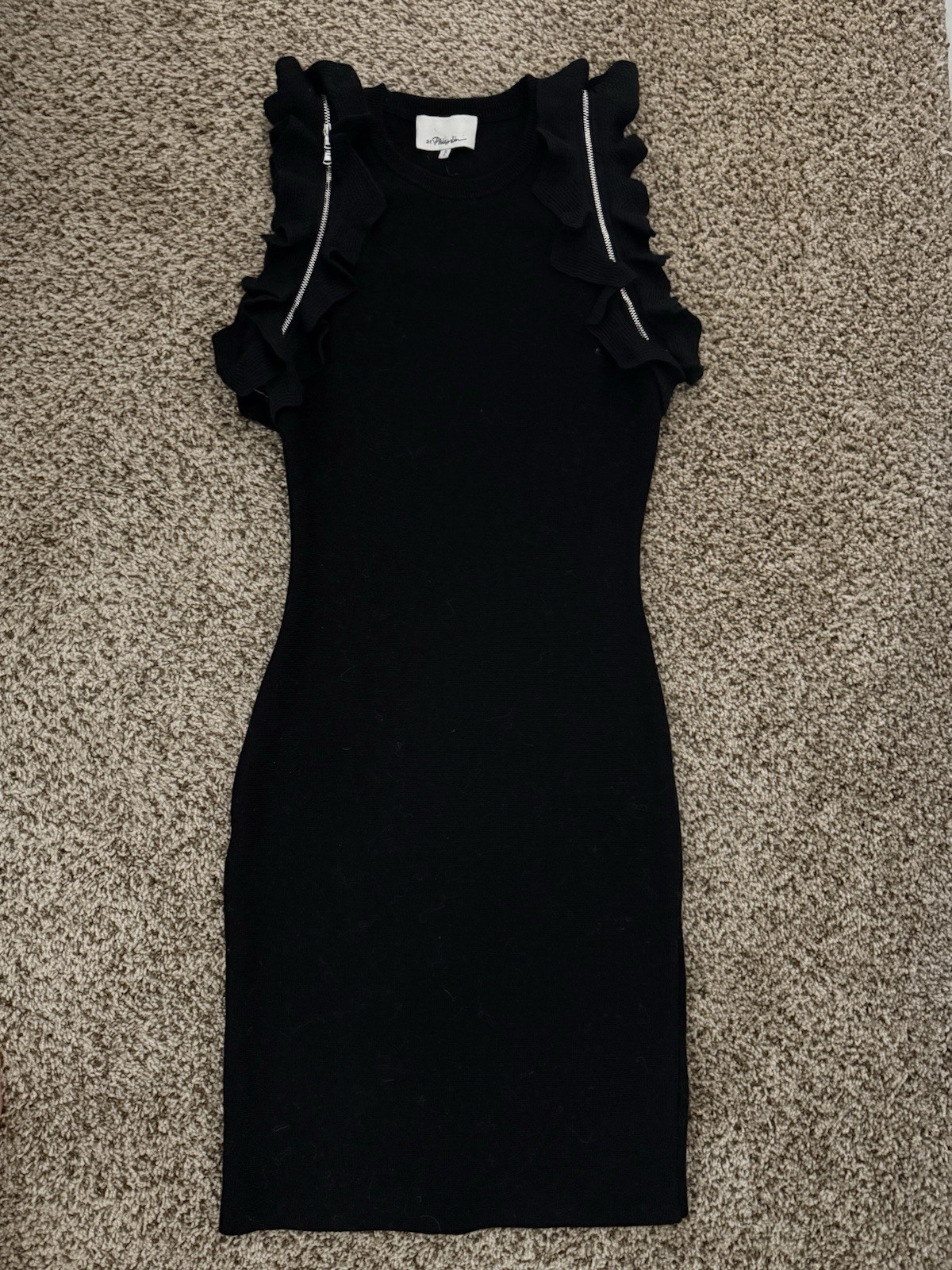 Picture 1 of 4