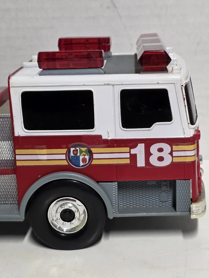 Camión de colección FunRise 27" Metro City Fire Department #18 1992 - ¡FUNCIONA! Foto 4 de 4