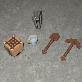 LEGO Minecraft Accessories From 21120 The Snow Hideout + EXTRA Bat Figure