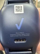 Verizon Gizmo Watch 3 QTAX57   Cracked Screen   For Parts Only  Charger