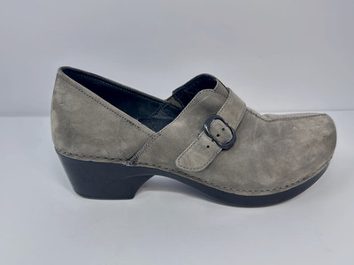 Dansko Clogs Womens 9.5-10 EU 40 Gray Tamara Nubuck Suede Slip On Comfort Shoes