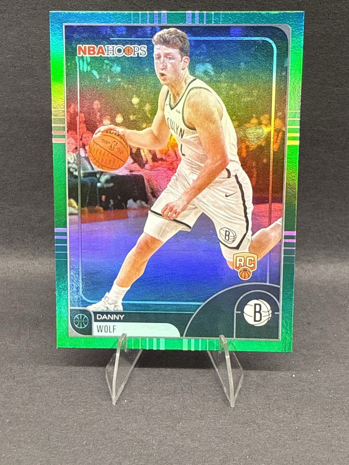 2025-26 NBA Hoops - Danny Wolf #246 Green Pixel Burst /75 Rookie Card