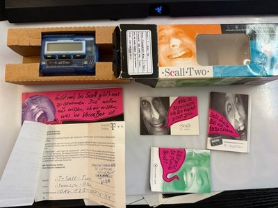 Telecom PAGER Scall Two Blau Transparent in der OVP von 1997