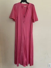 Vintage Vanity Fair Pink Zip Robe (S) & Night Gown (32) Two-Piece Set