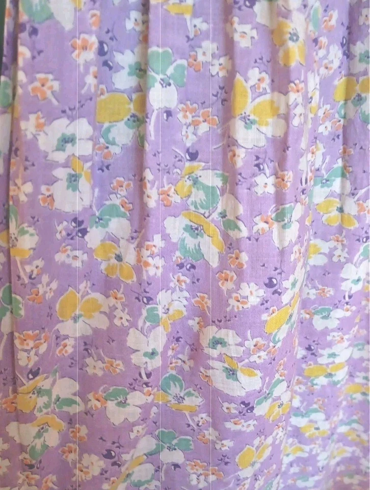 Vestido Floral Verde Pradera Pioneer Delantal y Gorro Pequeño - Disfraz de Halloween Foto 3 de 4