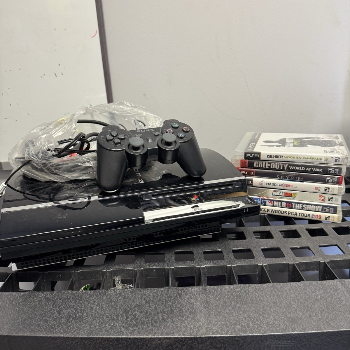 Ps3 Fat Best Ps3 Model Lot Of Sony PlayStation PS3 Fat CECHH01