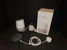 Google Home Smart Assistant - White Slate (US) Never Used w/ Home Mini