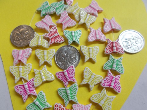 LOVELY ACRYLIC BUTTERFLY SPACER BEADS x 25 ( 14 mm ) JEWELLERY MAKING # 135 B - Picture 13 of 16