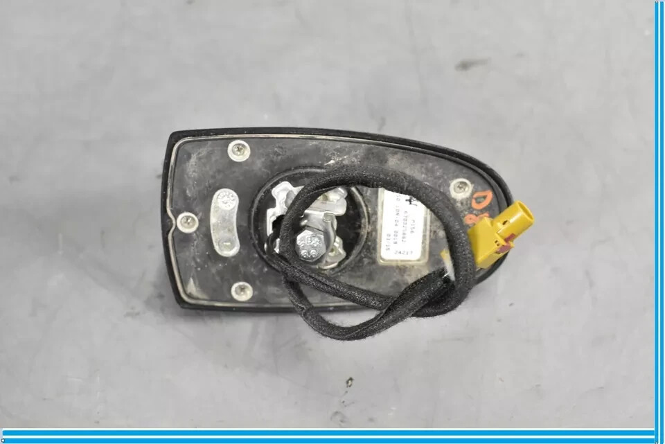 14-16 Maserati Quattroporte Ghibli M157 Shark Fin Radio Antenna Black OEM
