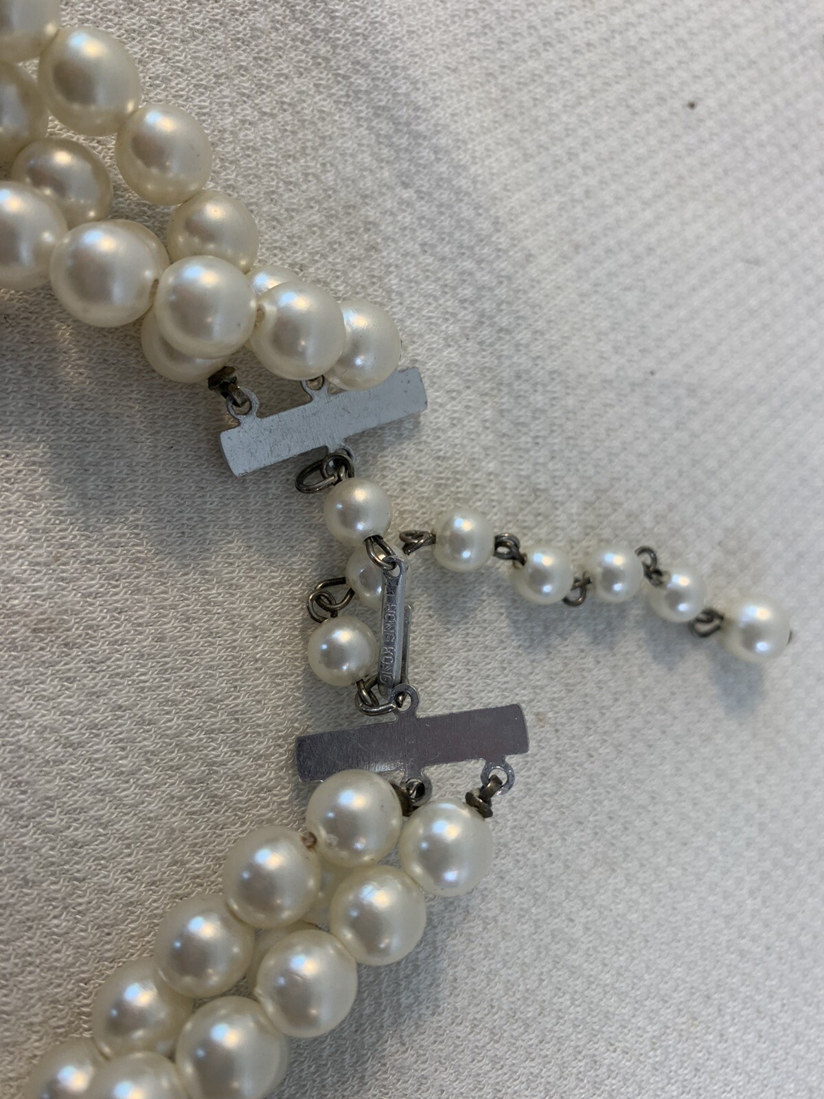 UNBRANDED 3 NECKLACES FAUX PEARLS MADE IN HONG KONG COSTUME JEWELRY