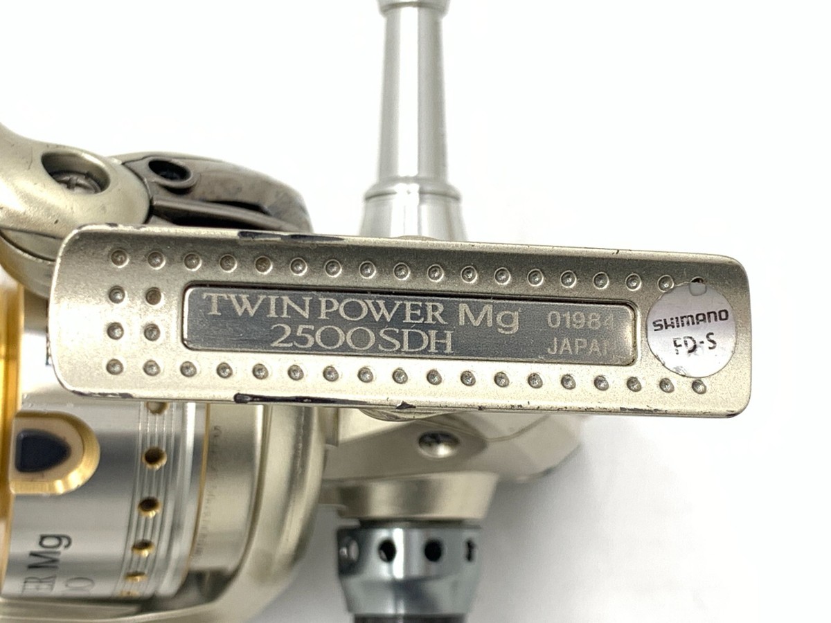 Shimano TWINPOWER Mg 2500 SDH Spinning REEL SURF casting Big