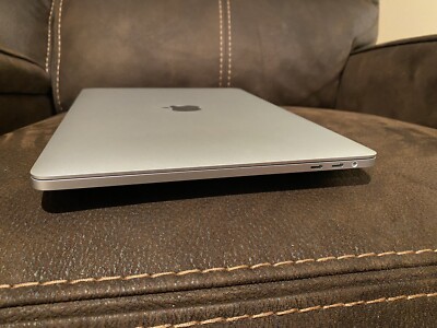 感動品 MacBook Pro 13インチ シルバー16GB SSD1.02TB s-l400.jpg