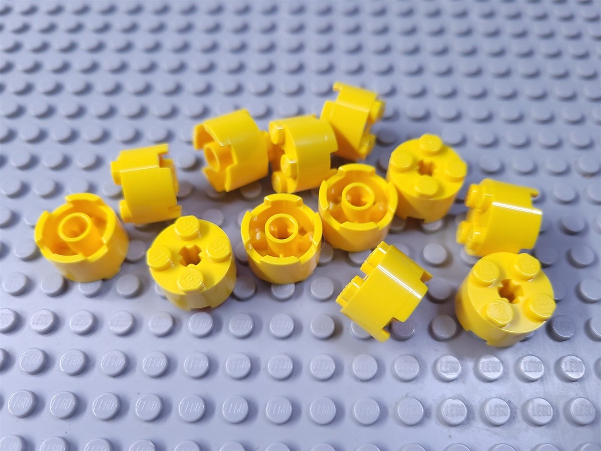 Lego 2x2 Yellow Blocks Lego Transparent Yellow LEGO® Brick 2x2 On