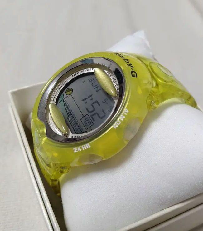 Women's Beautiful CASIO Baby-G Candy Yellow BGX-200 Free Women's Beautiful CASIO Baby-G Candy Yellow BGX-200 Free