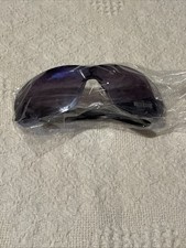 Unisex Sunglasses No Brand Not Luxury Black Frames With UV 400 Protection.