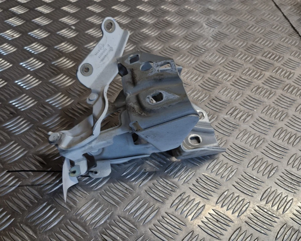 Par de bisagras capó Renault Traffic 2014-2019 Foto 4 de 4