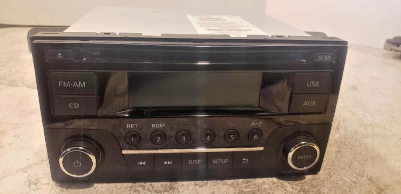 Nissan Sentra 2015-2017 radio AM FM receptor de CD sin navegación OEM Foto 2 de 4