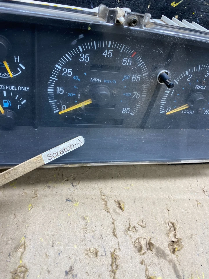 Ford F150 1987 a 1991 serie F Bronco velocímetro calibre de racimo fabricante original U5509 DG Foto 2 de 4