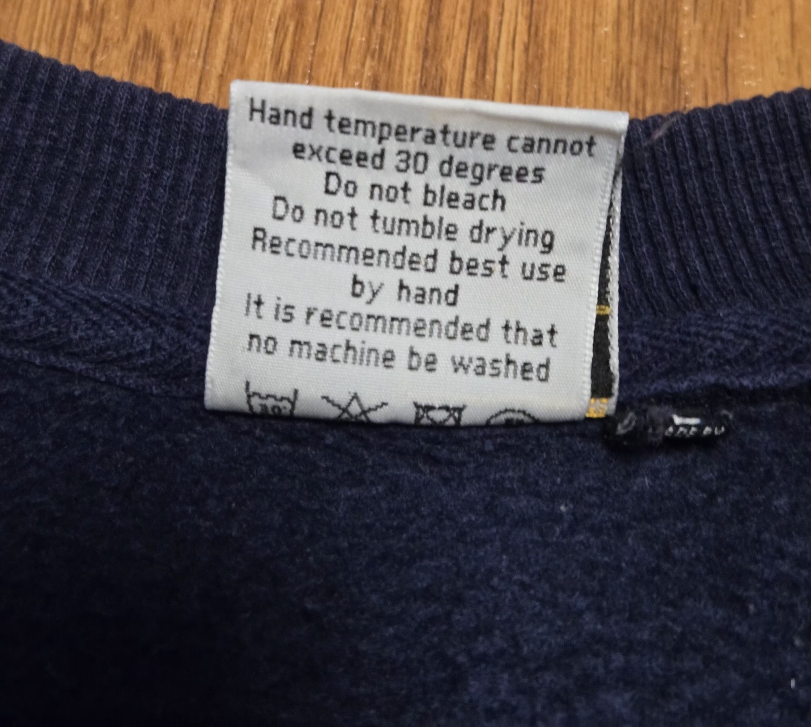 BeeDee “Courage” Something Different Navy Crewnec… - image 9