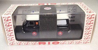 Rio 414102, Fiat 238, 1970,  Ambulanza Falck Danmark, 1/43, NEU&OVP